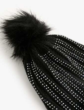 Suni Peluş Detaylı Taşlı Triko Bere