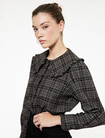 Viskon Karışımlı Fırfırlı Bebe Yaka Uzun Kollu Düğmeli Ekoseli Gömlek