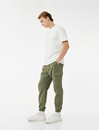 Beli Bağcıklı Kargo Cep Detaylı Pamuklu Rahat Kesim Gabardin Jogger Pantolon