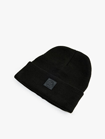 Etiket Detaylı Basic Katlı Bere