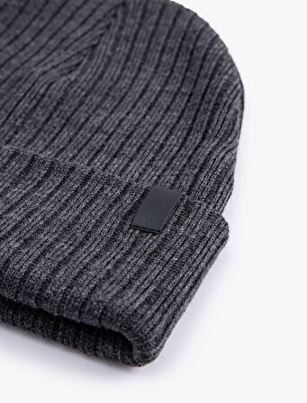 Katlı Bere Etiket Detaylı