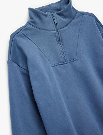 Uzun Kollu Fermuar Detaylı Dik Yaka Şardonlu Oversize Sweatshirt