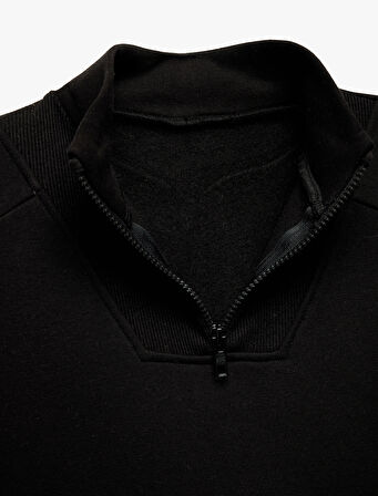 Şardonlu Uzun Kollu Dik Yaka Yarım Fermuarlı Sweatshirt