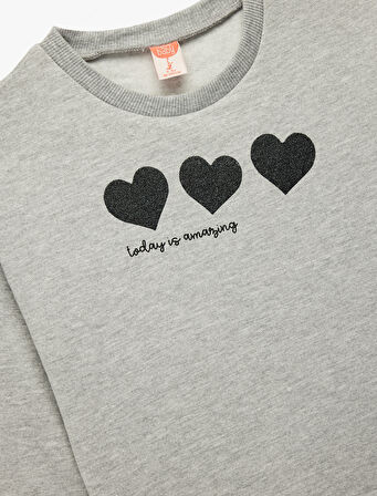 Kalp Baskılı Uzun Kollu Bisiklet Yaka Pamuklu Sweatshirt