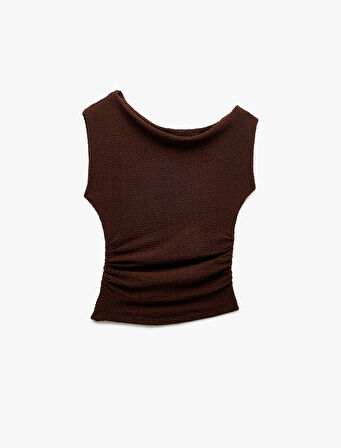 Bürümcük Drapeli Asimetrik Degaje Yaka Kolsuz Bluz