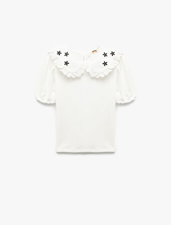 Kısa Kollu Çiçek İşlemeli Bürümcük Bebe Yaka Bluz