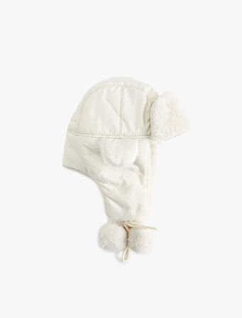 Ponpon Detaylı Peluş Pilot Şapka