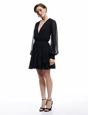 Uzun Kollu Kruvaze Yaka Dokulu Katlı Gipeli Şifon Mini Elbise