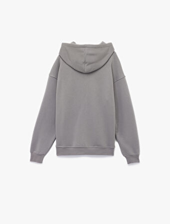Uzun Kollu Kapüşonlu Fermuarlı Baskılı Oversize Sweatshirt
