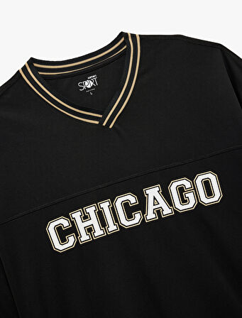 Kısa Kollu V Yaka Grogren Detaylı Baskılı Oversize Spor Tişört