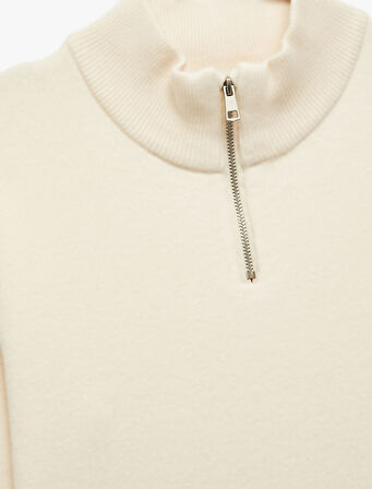 Yarım Fermuarlı Uzun Kollu Viskon Karışımlı Triko Kazak