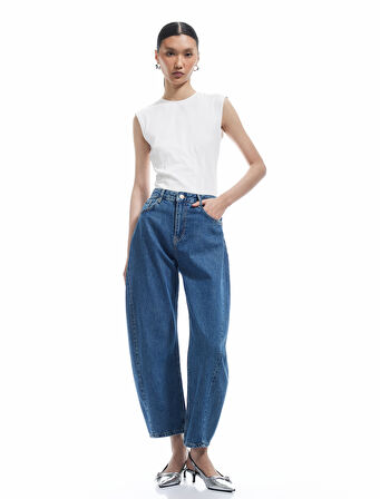 Rahat Kesim Yüksek Bel Düğmeli Pamuklu Barrel Jean Pantolon