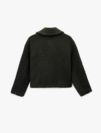 Düğmeli Uzun Kollu Kapaklı Cep Detaylı Peluş Ceket