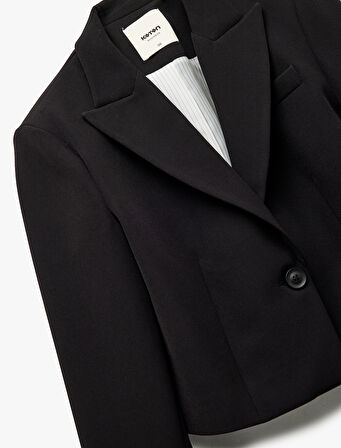 Kruvaze Yaka Uzun Kollu Crop Blazer Ceket