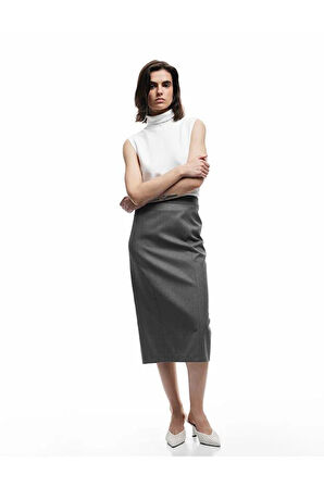 Koton Regular Fit Arkadan Yırtmaç Detaylı Midi Kadın Kalem Etek 6WAK70019UW