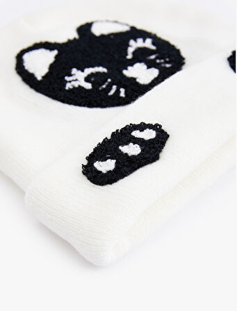 İşlemeli Kedi Desenli Triko Bere