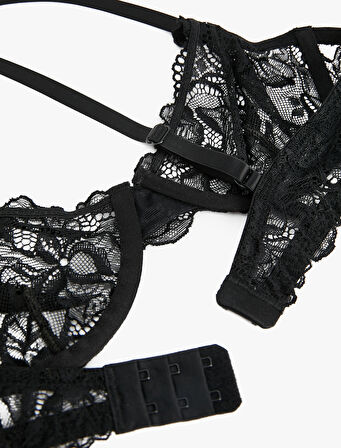 Dantelli Rahat Kalıp Dolgusuz Balenli Sütyen