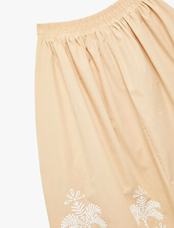 Nakış Detaylı Beli Lastikli Pileli Etek