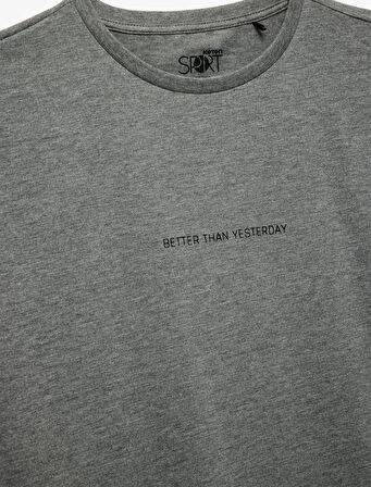 Bisiklet Yaka Kısa Kollu Baskılı Oversize Spor Tişört