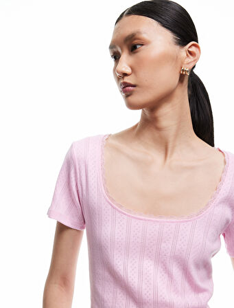 Slim Fit Pamuklu Derin U Yaka Kısa Kollu Tişört