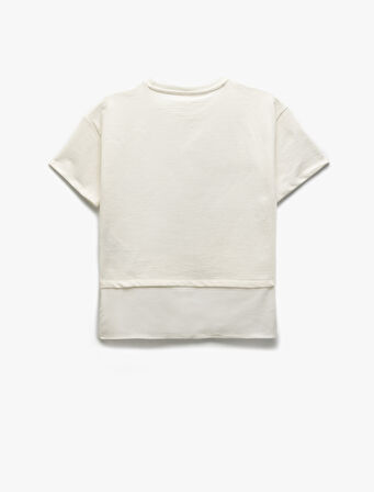 Pullu Payetli Kurdele Detaylı Bisiklet Yaka Kısa Kollu Tişört