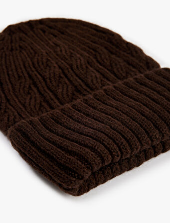 Saç Örgü Dokulu Katlı Bere