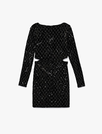 Payetli Pencere Detaylı Uzun Kollu V Yaka Mini Bodycon Abiye Elbise