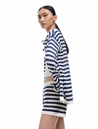 Yüksek Bel Ajurlu Kroşe Mini Şort