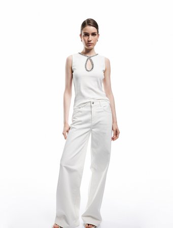 Pamuklu Slim Fit Renk Kontrastlı Pencere Detaylı Kroşe Detaylı Kolsuz Tişört