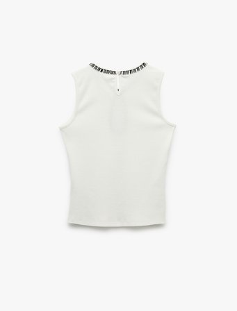 Pamuklu Slim Fit Renk Kontrastlı Pencere Detaylı Kroşe Detaylı Kolsuz Tişört
