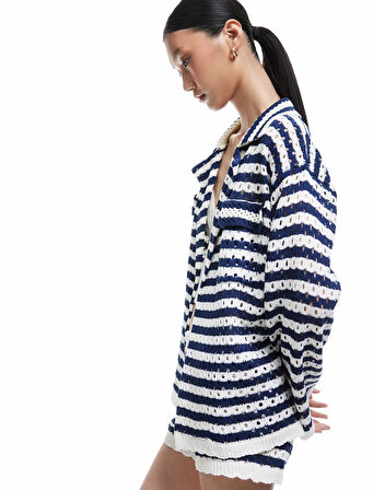 Cep Detaylı Uzun Kollu Ajurlu Çizgili Oversize Kroşe Ceket