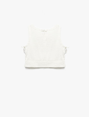 Bisiklet Yaka Dokulu Kolsuz Crop Bluz