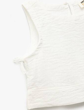 Bisiklet Yaka Dokulu Kolsuz Crop Bluz