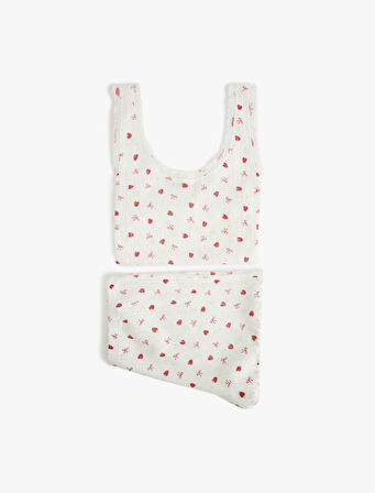 Pamuklu U Yaka Kolsuz Çilek Baskılı Şortlu Pijama Takımı