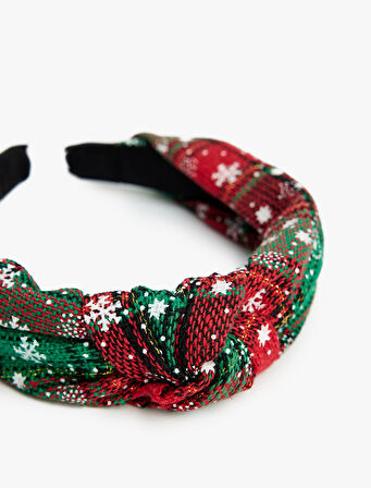 Ekoseli Fiyonklu Kar Desenli Taç