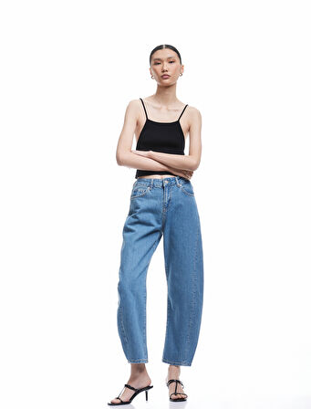 Yüksek Bel Dikiş Detaylı Cepli Düğmeli Balon Jean - Balloon Fit Jeans