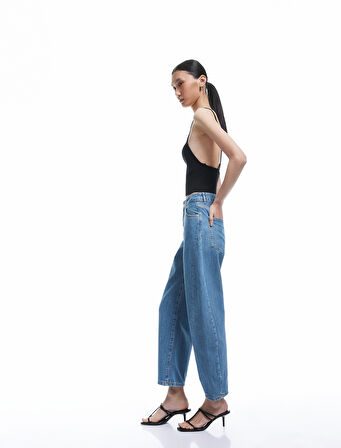 Yüksek Bel Dikiş Detaylı Cepli Düğmeli Balon Jean - Balloon Fit Jeans