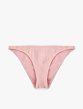 Dokulu Bikini Altı