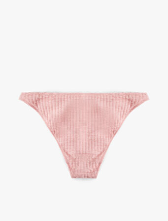 Dokulu Bikini Altı