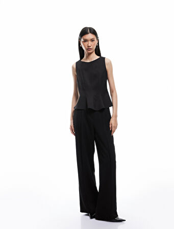 Peplum Kesim Yuvarlak Yaka Kolsuz Bluz