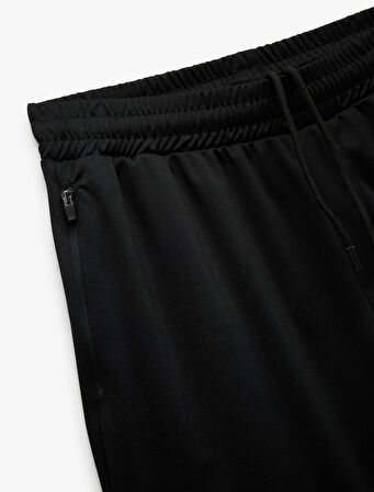 Beli Lastikli Bermuda Fermuarlı Cep Detaylı Oversize Erkek Spor Şort