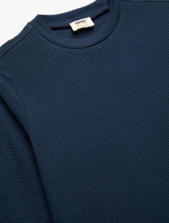 Pamuklu Uzun Kollu Bisiklet Yaka Basic Okul Sweatshirt
