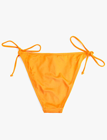 Yanları Bağlamalı İpli Bikini Altı