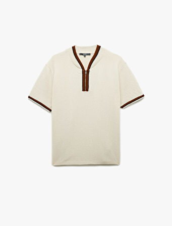 Fermuarlı V Yaka Regular Fit Kısa Kollu Triko Tişört