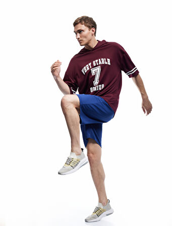 Kapşonlu Yarım Kollu Baskılı Oversize Spor Tişört