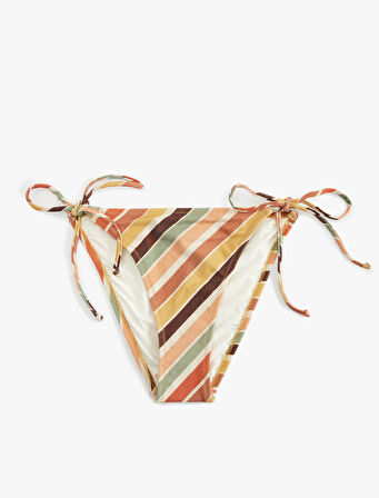 Biyeli Yanları İpli Desenli Bikini Altı