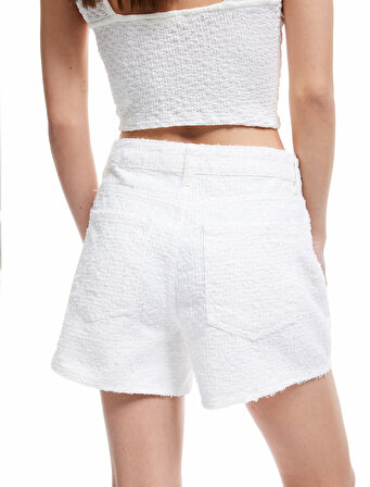 Yüksek Bel Cepli Pamuklu Mini Şort