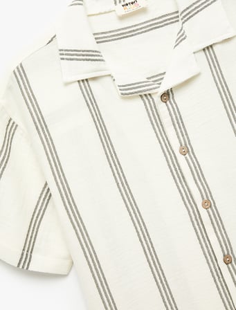 Pamuklu Kısa Kollu Oversize Çizgili Gömlek