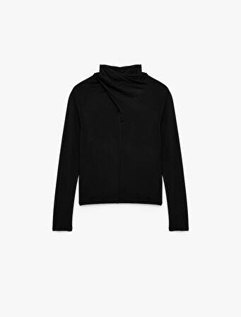 Uzun Kollu Slim Fit Drapeli Dik Yaka Tişört