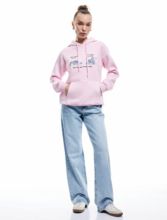 Pamuklu Uzun Kollu Kanguru Cep Detaylı Şardonlu Kapşonlu Baskılı Sweatshirt